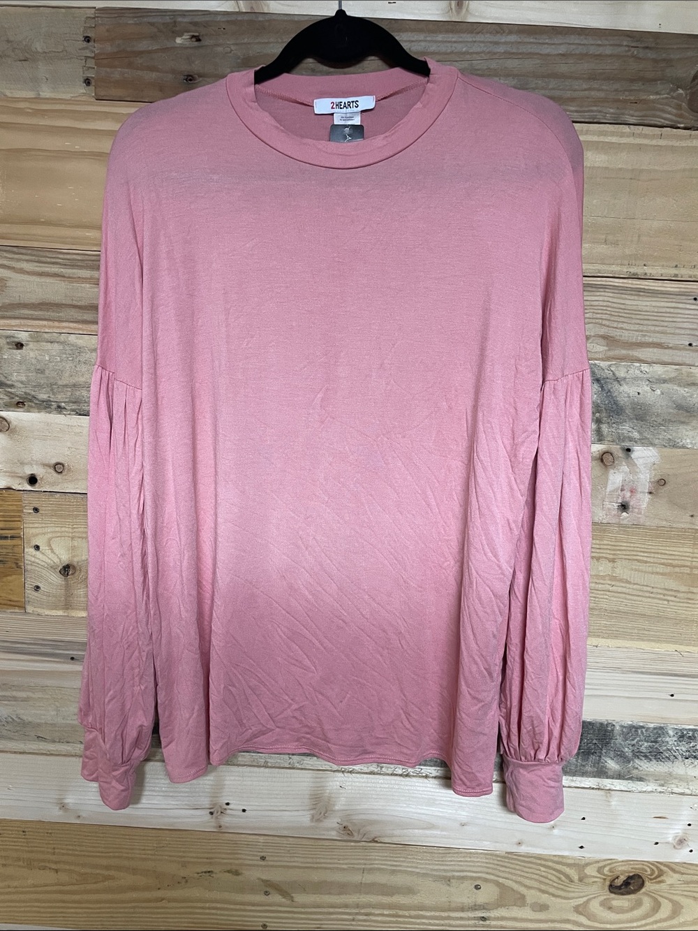 NWT size small 2 Hearts blush pink long ballon sleeve top